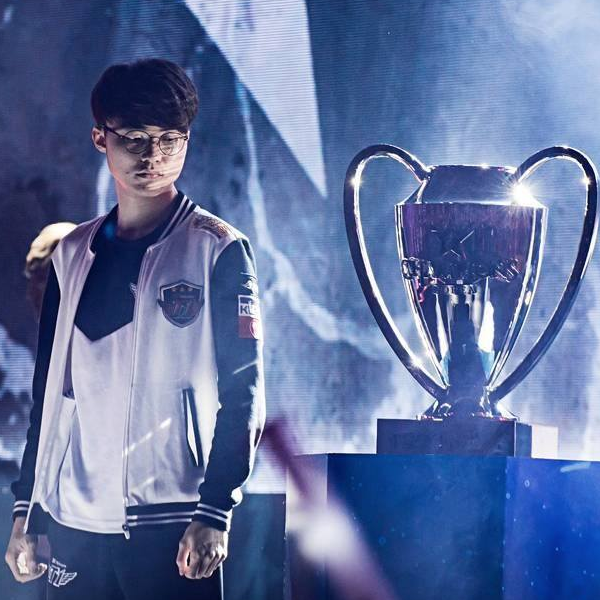 iG官方：下路xiaoyueji&打野Tianzhen正式加入战队